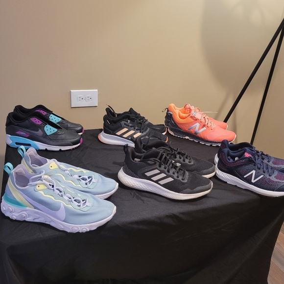 Girls sneakers - Picture 3 of 9